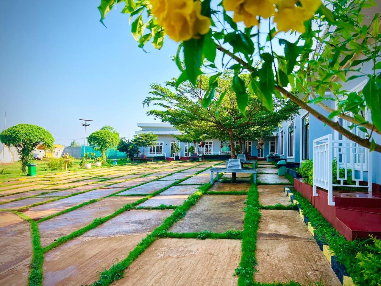 Chomkatae Bungalows Sen Monourom Esterno foto